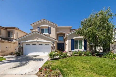 925 S Canyon Heights Drive, Anaheim Hills, CA 92808 - MLS#: PW24093187