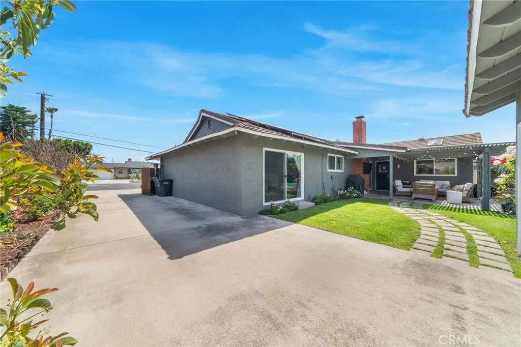 Additional image 95 of 840 S Yorba St, Orange, CA 92869