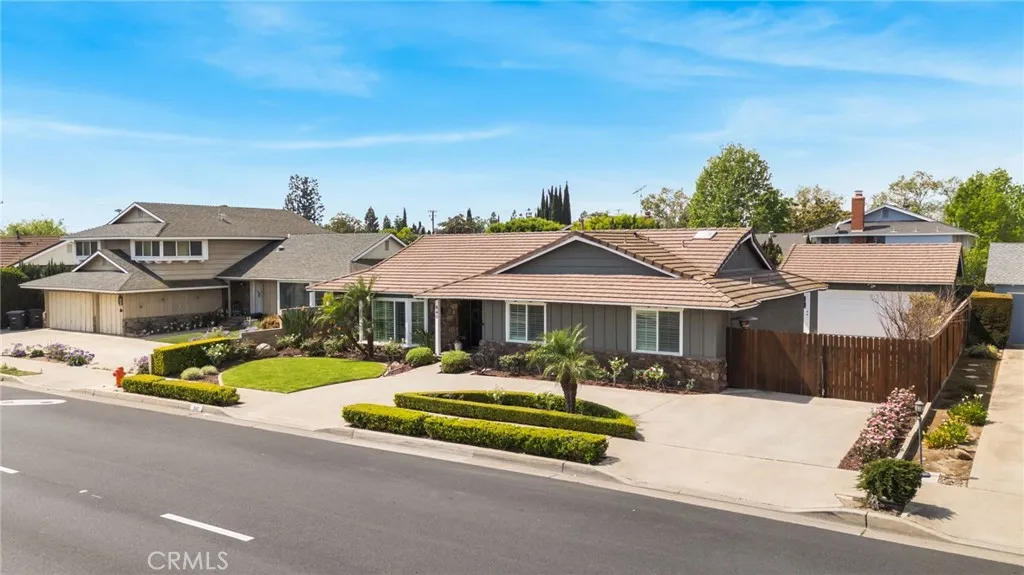 Additional image 100 of 840 S Yorba St, Orange, CA 92869