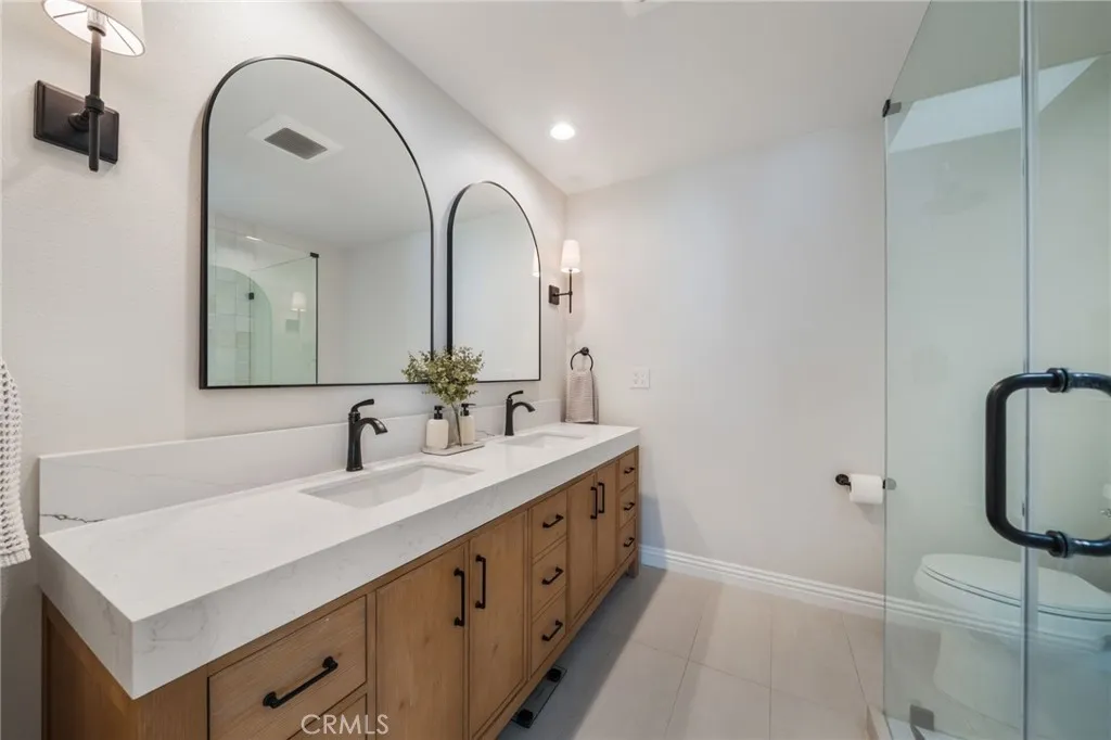 Additional image 88 of 840 S Yorba St, Orange, CA 92869