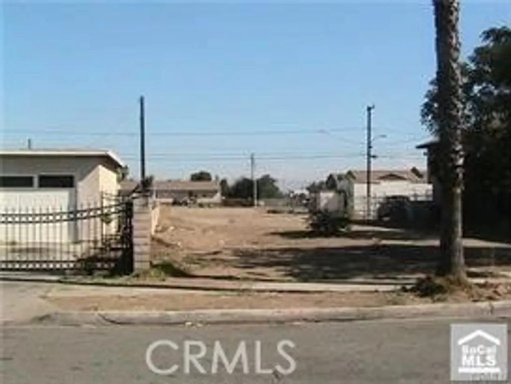 Property image for 250 E 6th St, Perris, CA 92570