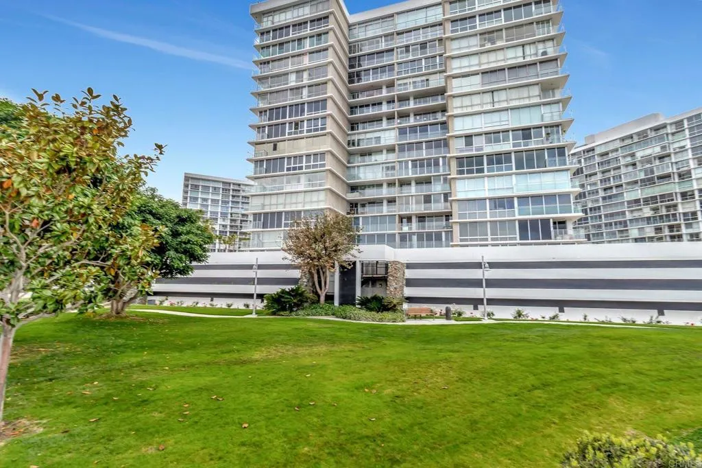 Additional image 26 of 1820 Avenida Del Mundo Unit 208, Coronado, CA 92118