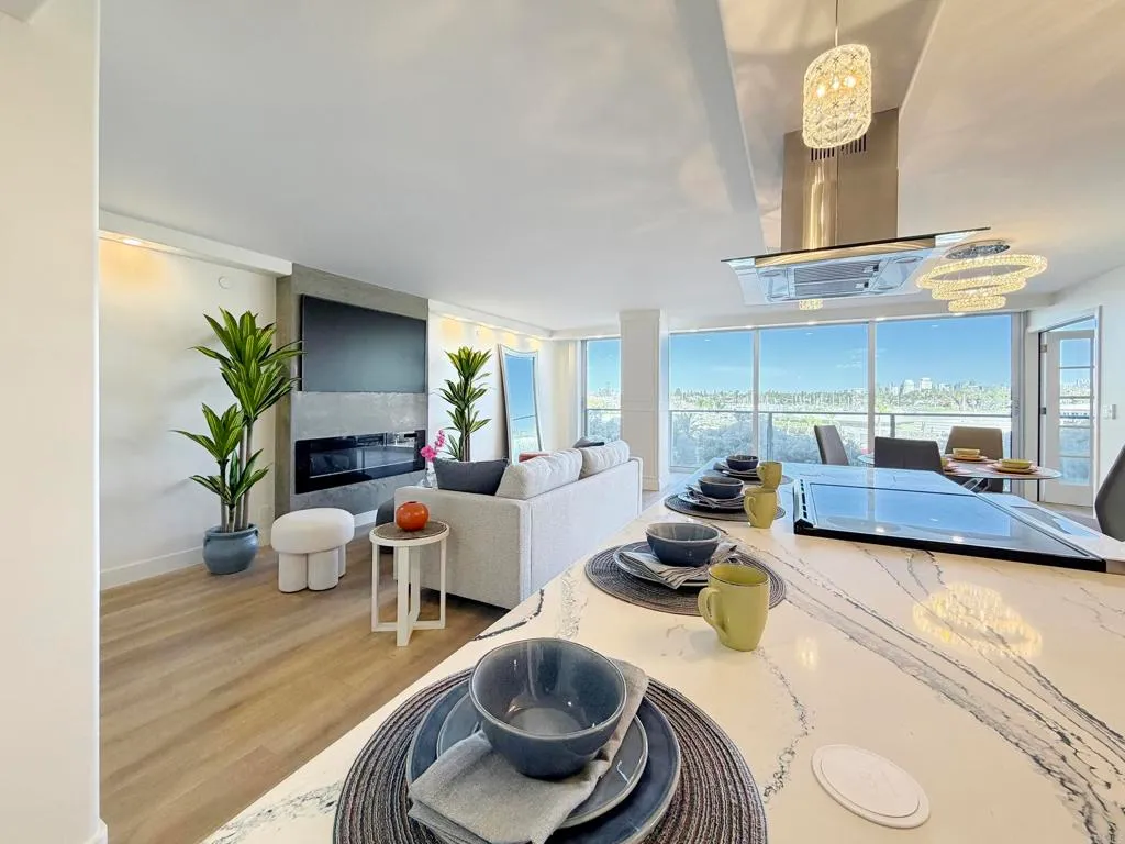 Additional image 6 of 1820 Avenida Del Mundo Unit 208, Coronado, CA 92118