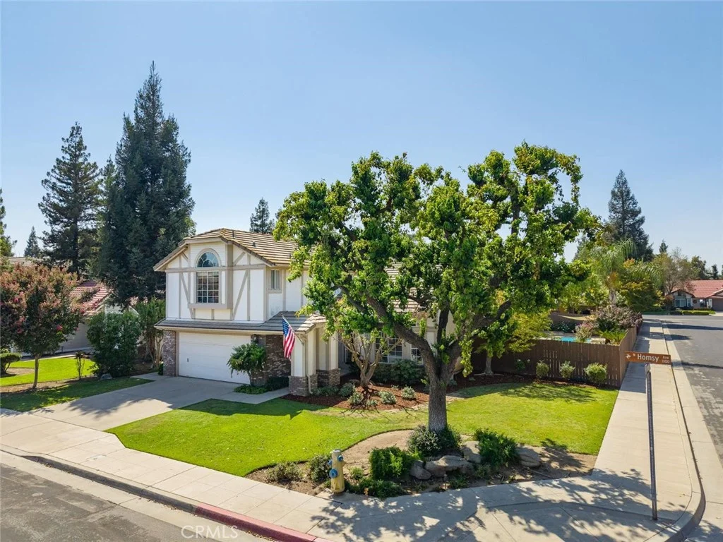 1170 N Homsy Ave, Clovis, CA 93611 photo 2