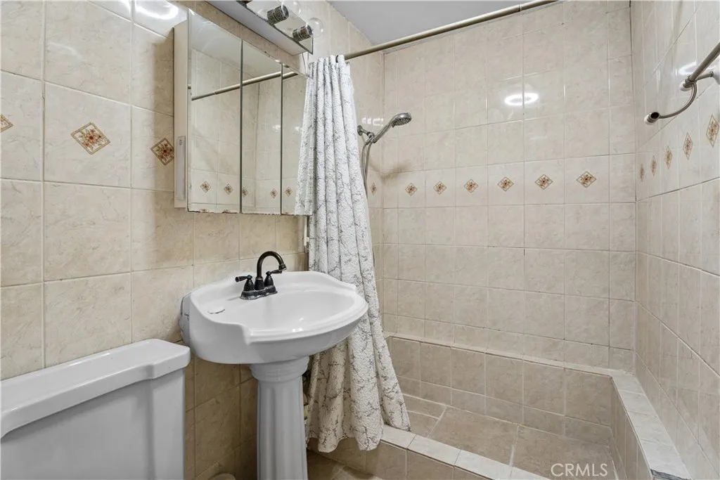 Additional image 10 of 5166 W 138th St, Hawthorne, CA 90250