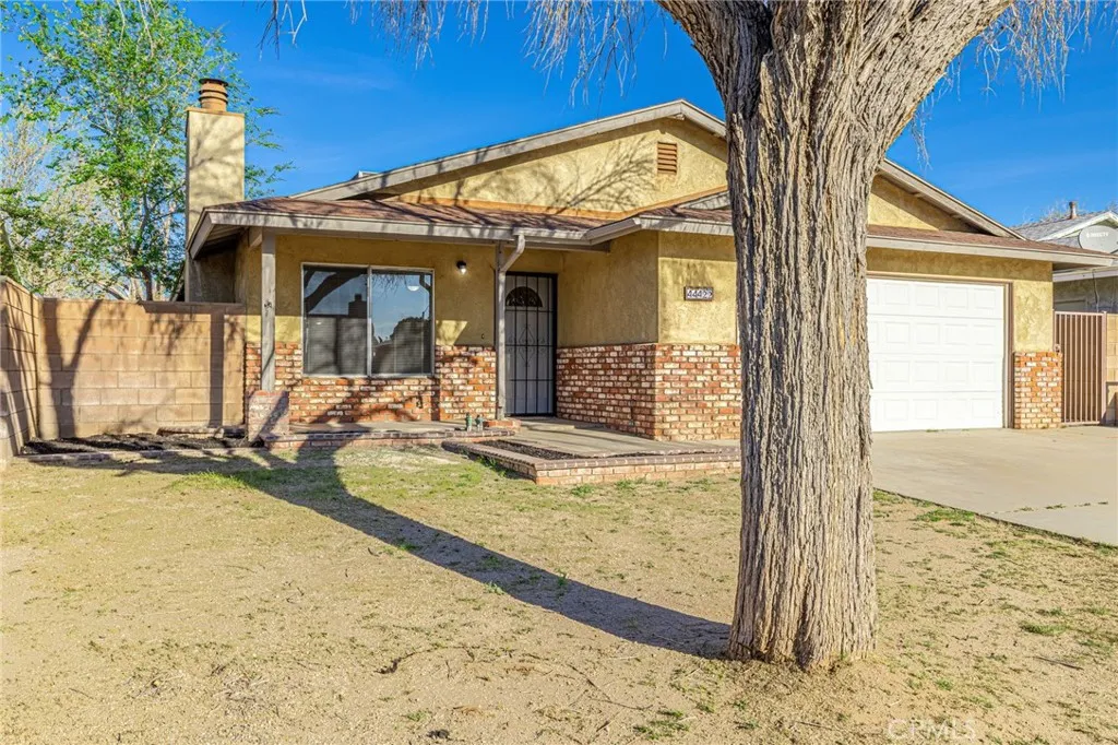 Additional image 3 of 44422 Sancroft Ave, Lancaster, CA 93535