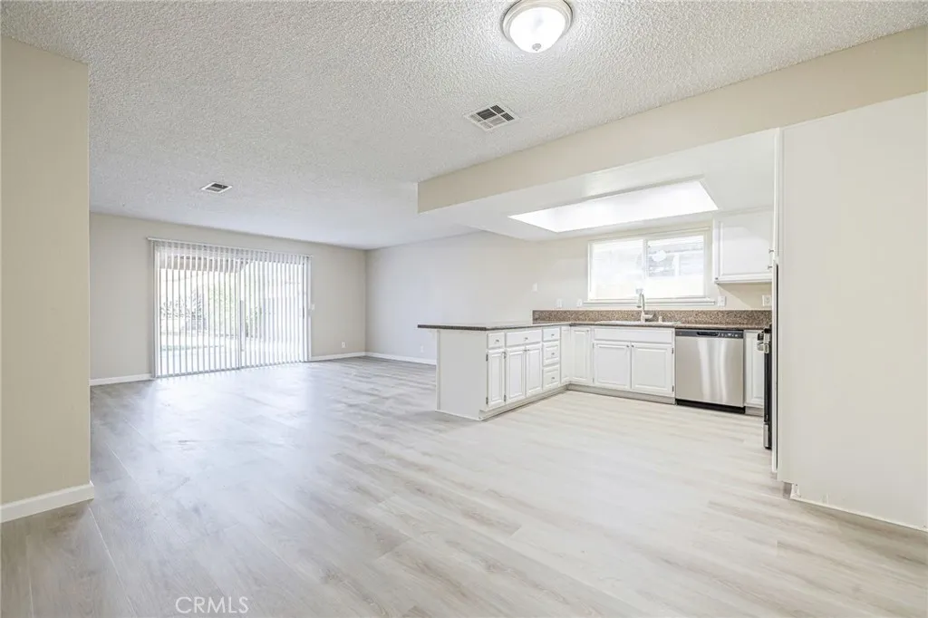 Additional image 12 of 44422 Sancroft Ave, Lancaster, CA 93535