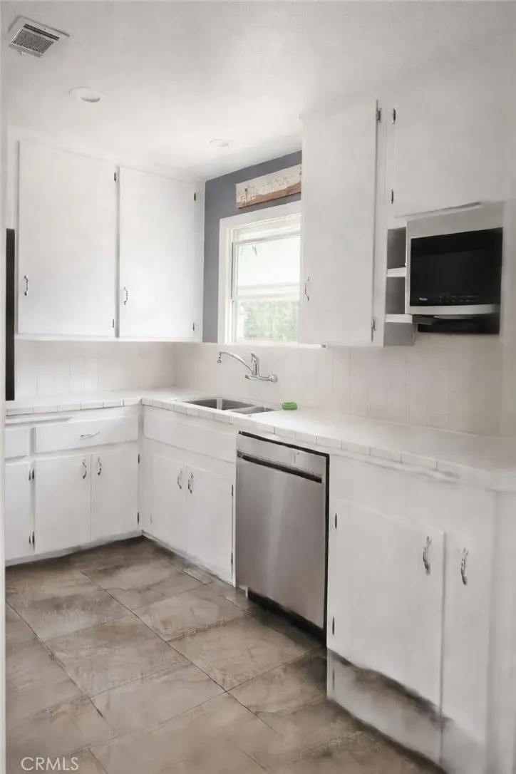 Additional image 11 of 204 E Kelby St, Covina, CA 91723