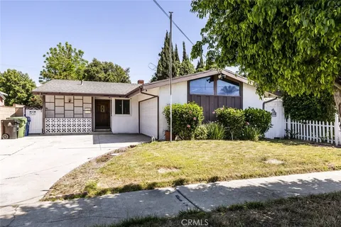 13727 Leadwell Street, Van Nuys, CA MLS: SR25112237