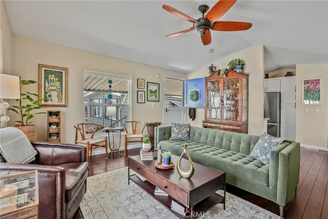 2550 Pacific Coast Hwy Unit 148, Torrance, CA MLS: SB25074306