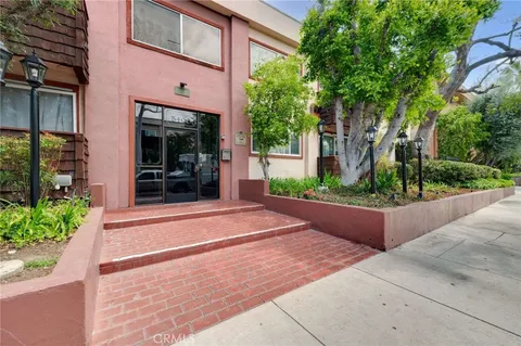 5400 Newcastle Avenue Unit 56, Encino, CA 91316 - MLS#: SR25094505