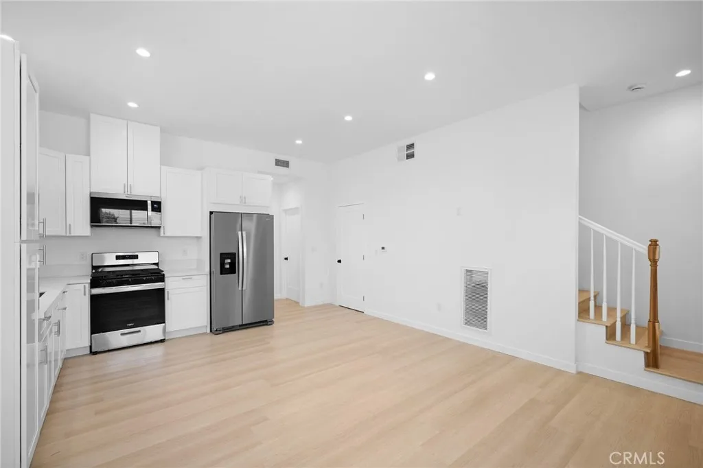 Additional image 24 of 7247 Cleon Avenue, Sun Village, CA 91352