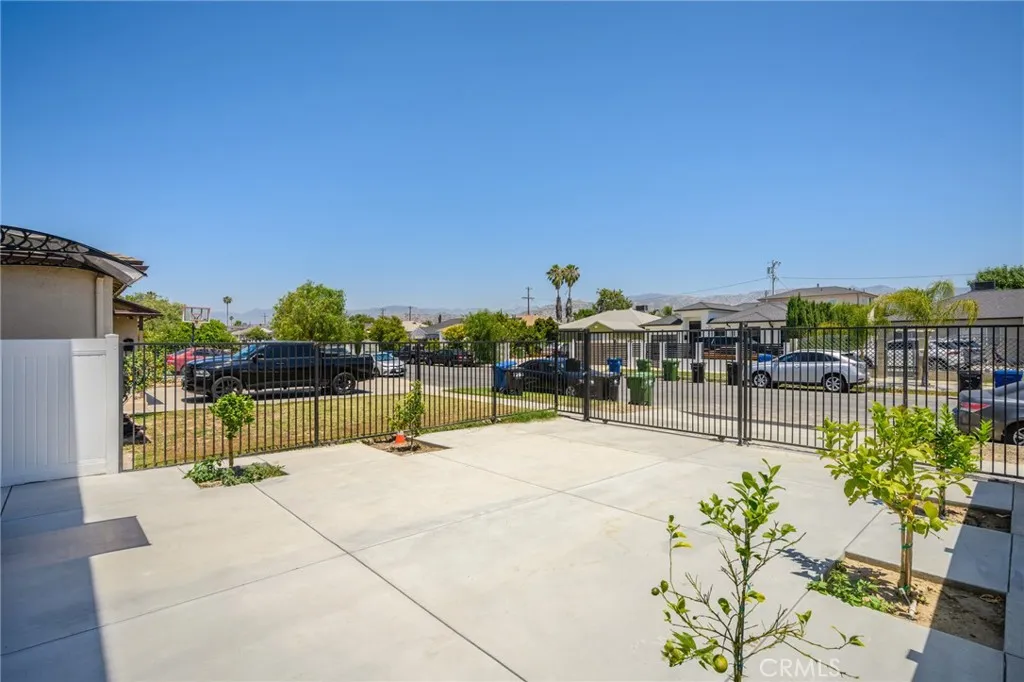 Additional image 32 of 7247 Cleon Avenue, Sun Village, CA 91352