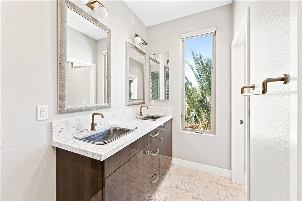 Additional image 55 of 39 Ebb Tide Cir, Newport Beach, CA 92663