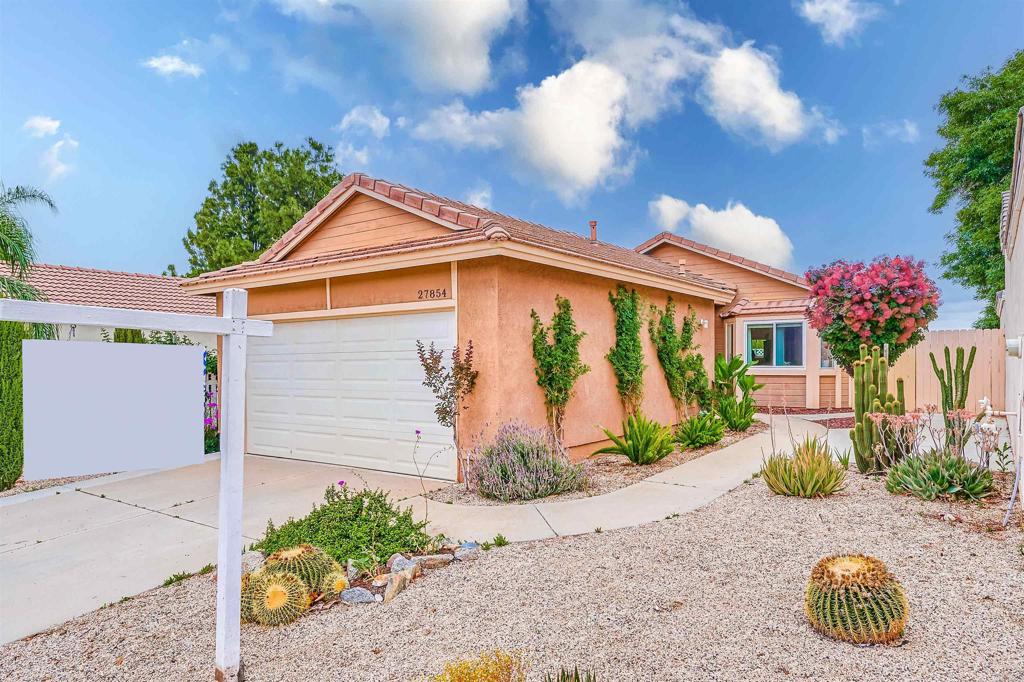 27854 Moonridge Drive, Menifee, CA 92585 - MLS#: NDP2303745