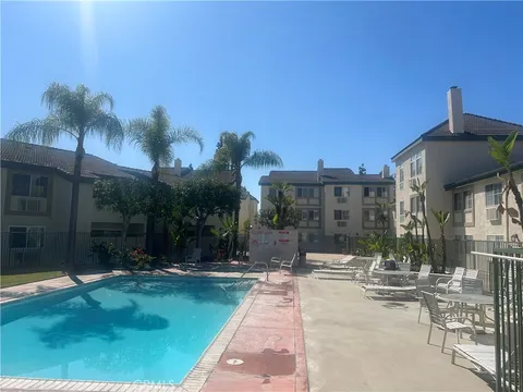 15000 Downey Avenue Unit 126, Paramount, CA MLS: NP25079311
