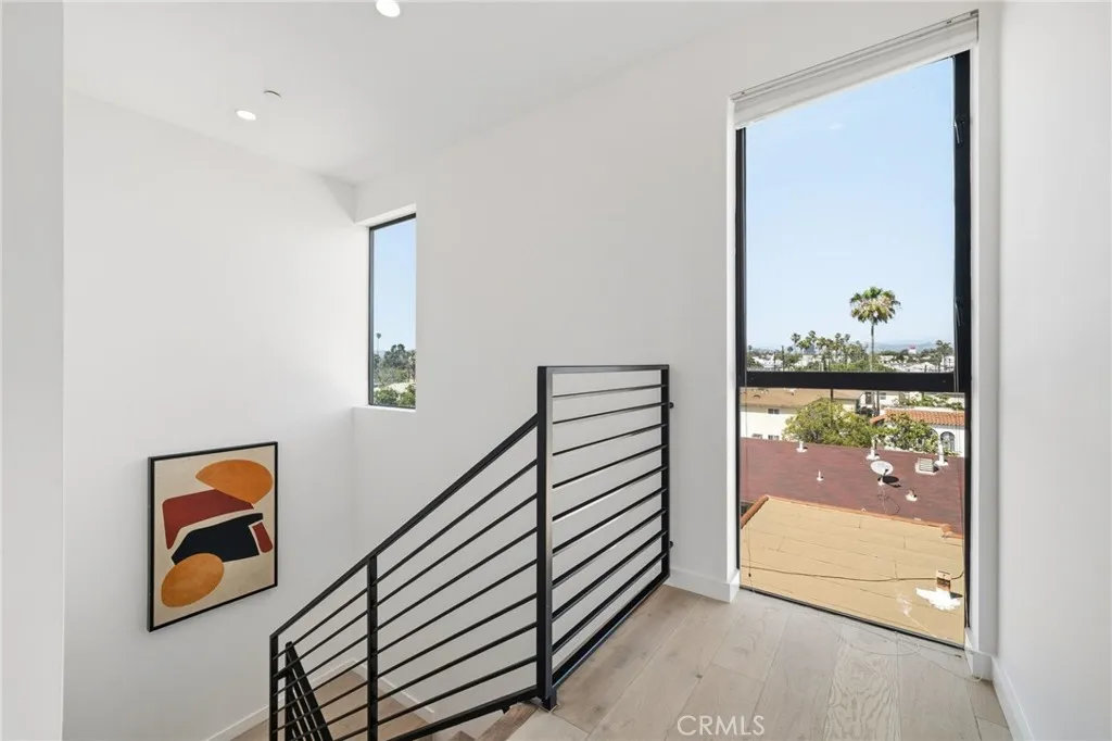 Additional image 20 of 5153 W Redondo Court, Los Angeles, CA 90019