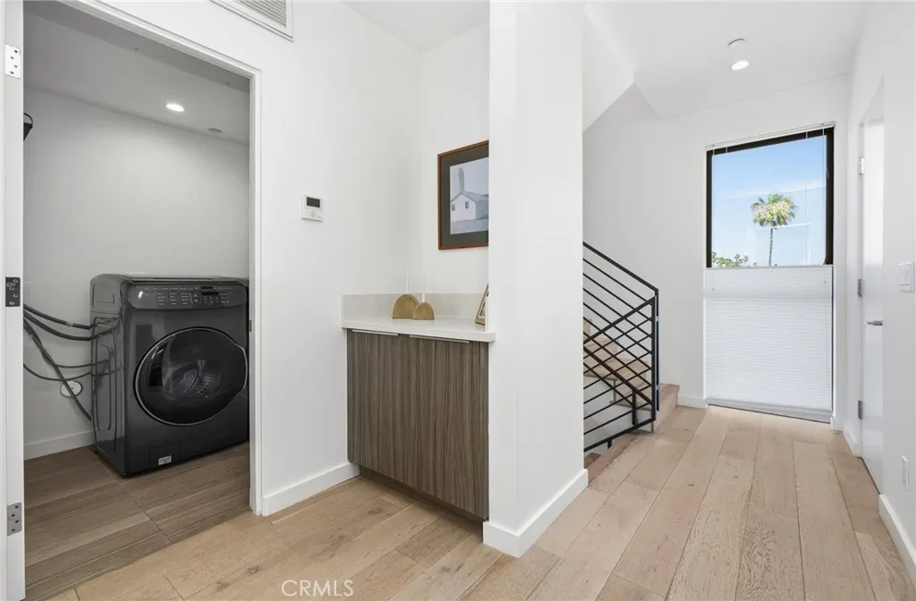 Additional image 12 of 5153 W Redondo Court, Los Angeles, CA 90019