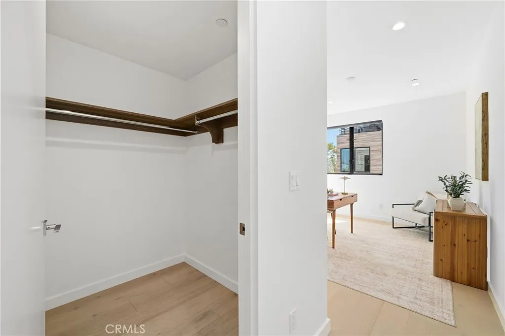 Additional image 17 of 5153 W Redondo Court, Los Angeles, CA 90019