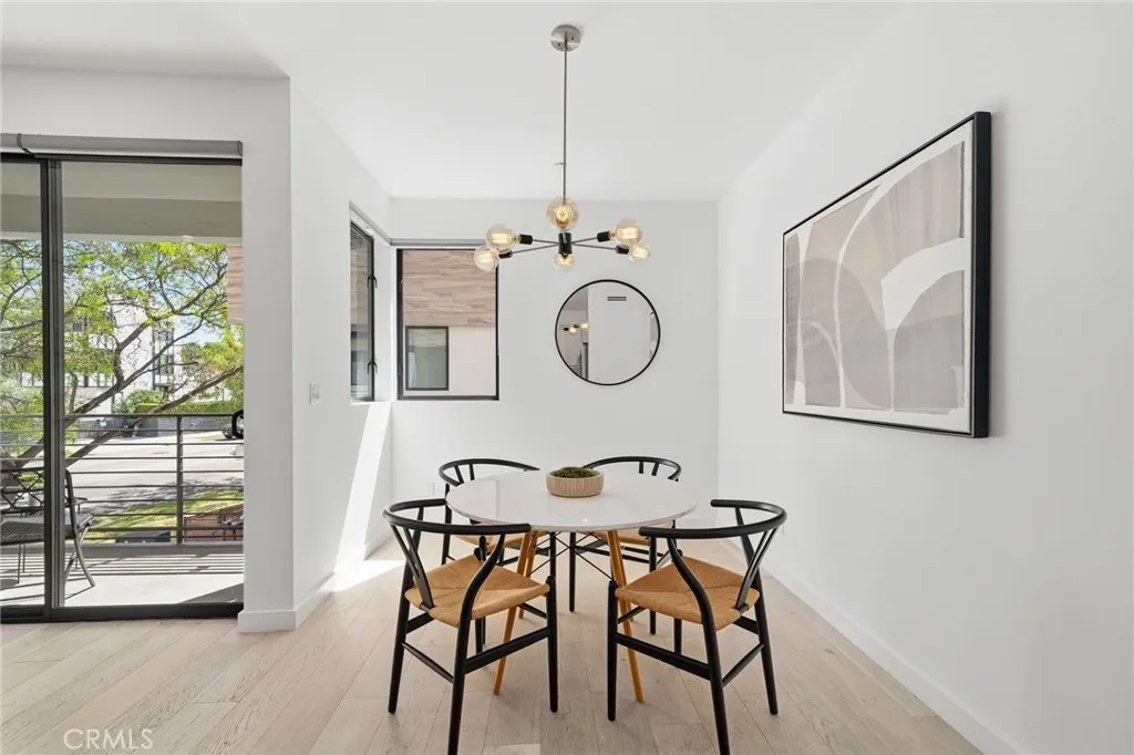 Additional image 9 of 5153 W Redondo Court, Los Angeles, CA 90019