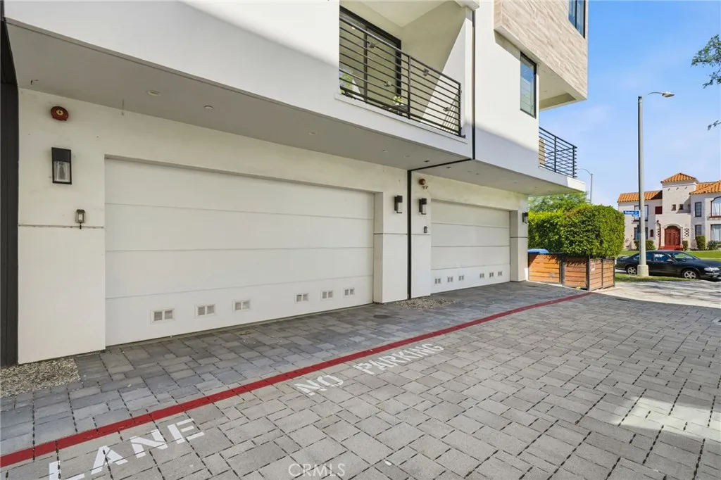 Additional image 29 of 5153 W Redondo Court, Los Angeles, CA 90019