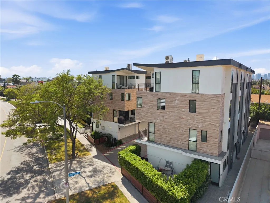 Additional image 3 of 5153 W Redondo Court, Los Angeles, CA 90019