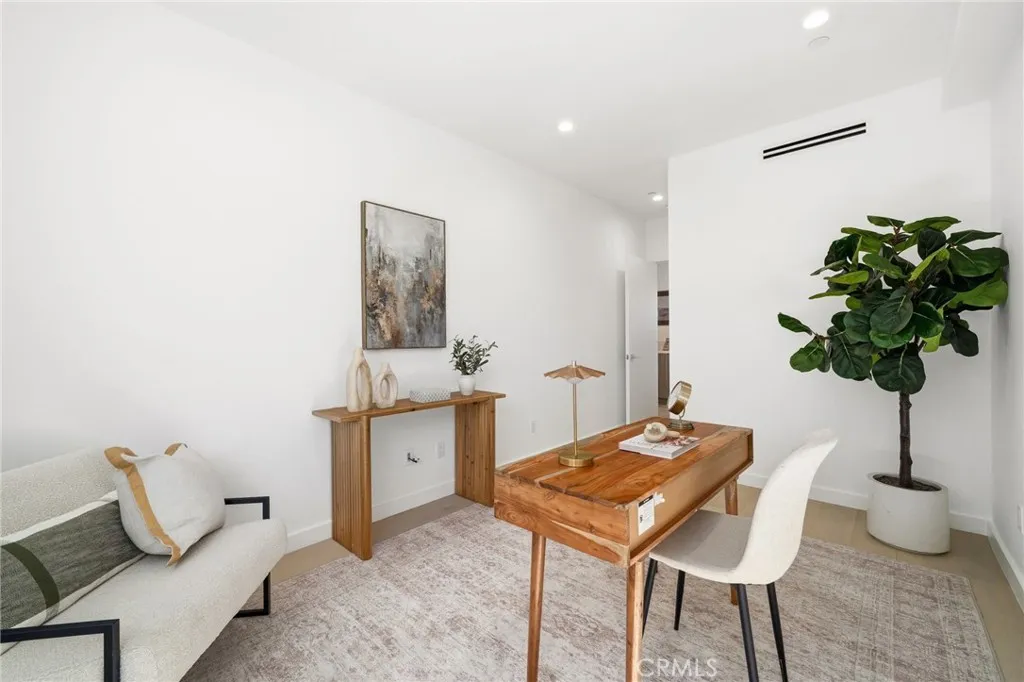 Additional image 55 of 5153 W Redondo Court, Los Angeles, CA 90019