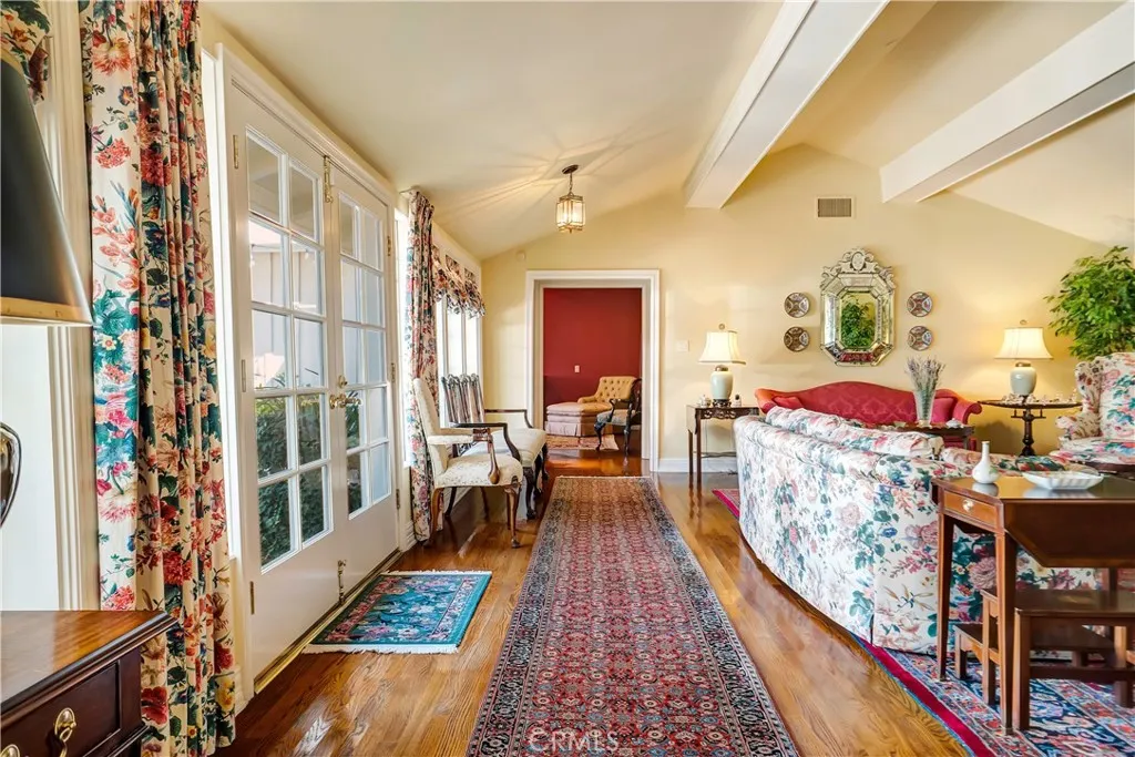 Additional image 47 of 17420 Rancho St, Encino, CA 91316