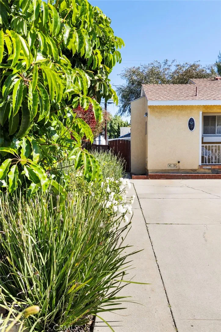 Additional image 84 of 2334 Iroquois Avenue, Long Beach, CA 90815