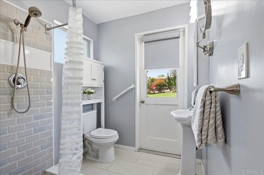 Additional image 43 of 387 Girard Way, Vista, CA 92084