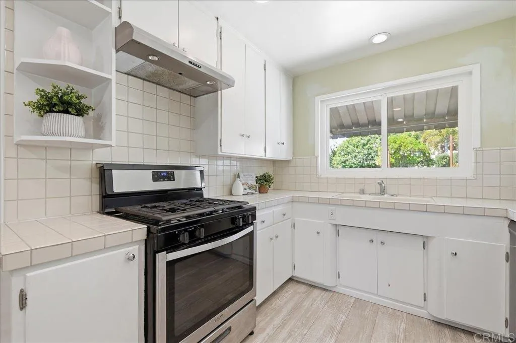 Additional image 10 of 387 Girard Way, Vista, CA 92084