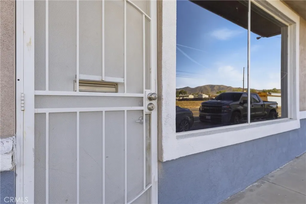 Additional image 7 of 38262 6th St E, Palmdale, CA 93550