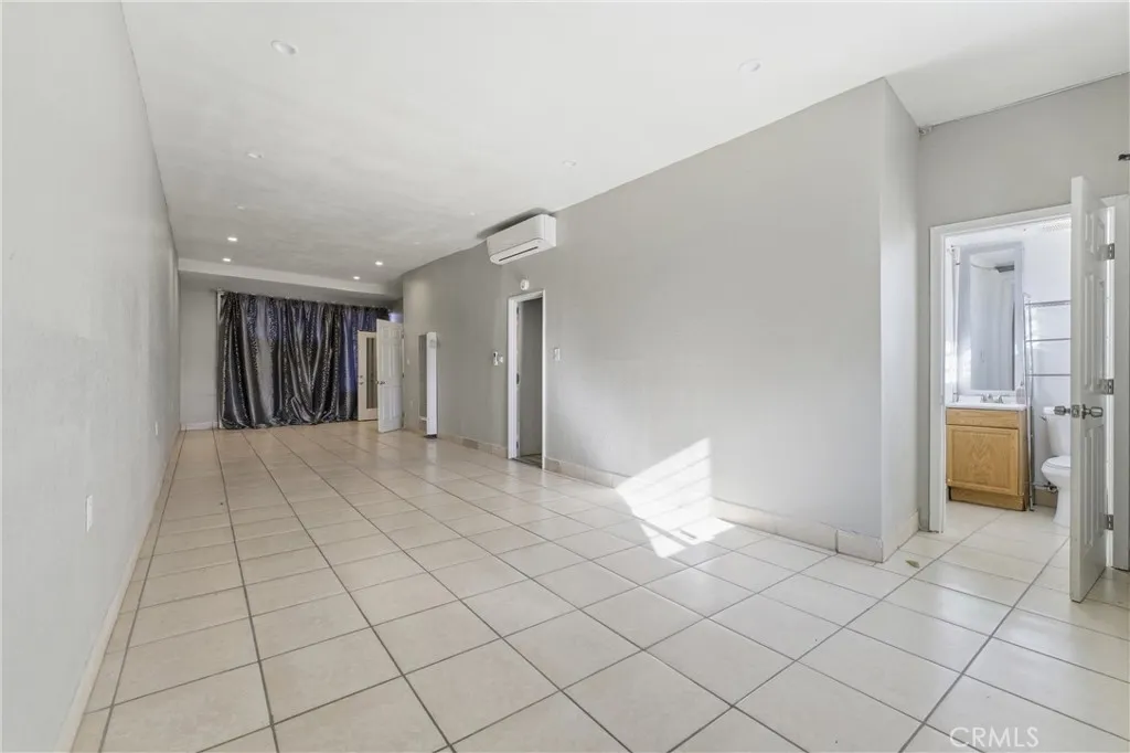 Additional image 41 of 38262 6th St E, Palmdale, CA 93550