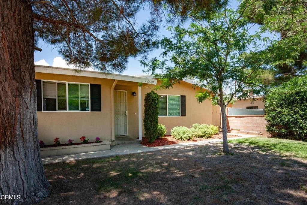 44707 21st Street W, Lancaster, CA 93536