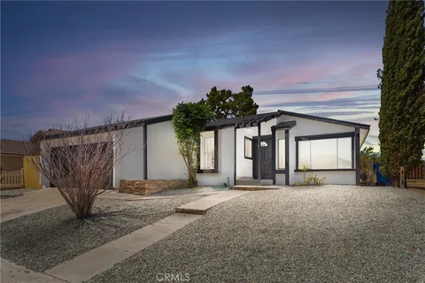 2123 Sierra Linda Drive, Barstow, CA MLS: DW25078490