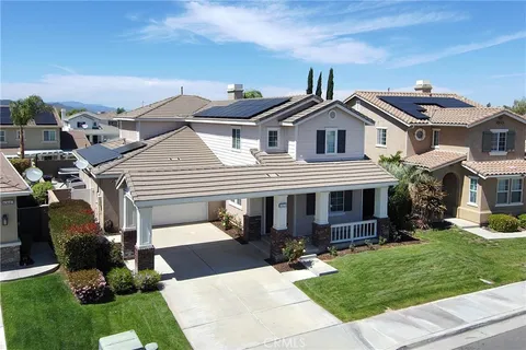 45635 Hawk Court, Temecula, CA MLS: SW25077862