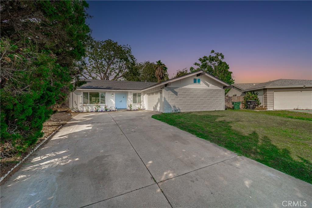 1411 S Granite Avenue, Ontario, CA 91762 - MLS#: DW23084983
