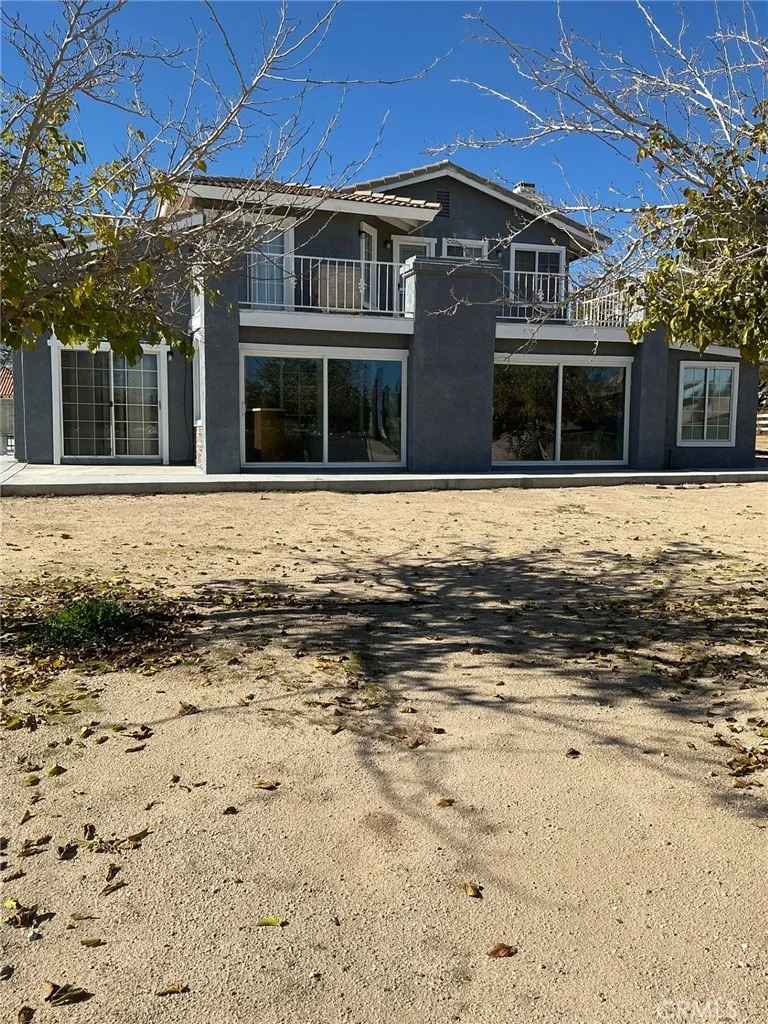 26795 Stirrup Ln, Helendale, CA 92342