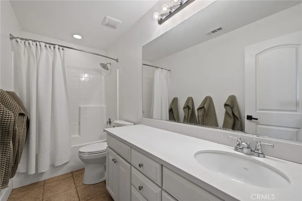 Additional image 41 of 15636 Montalone Place, Bakersfield, CA 93314