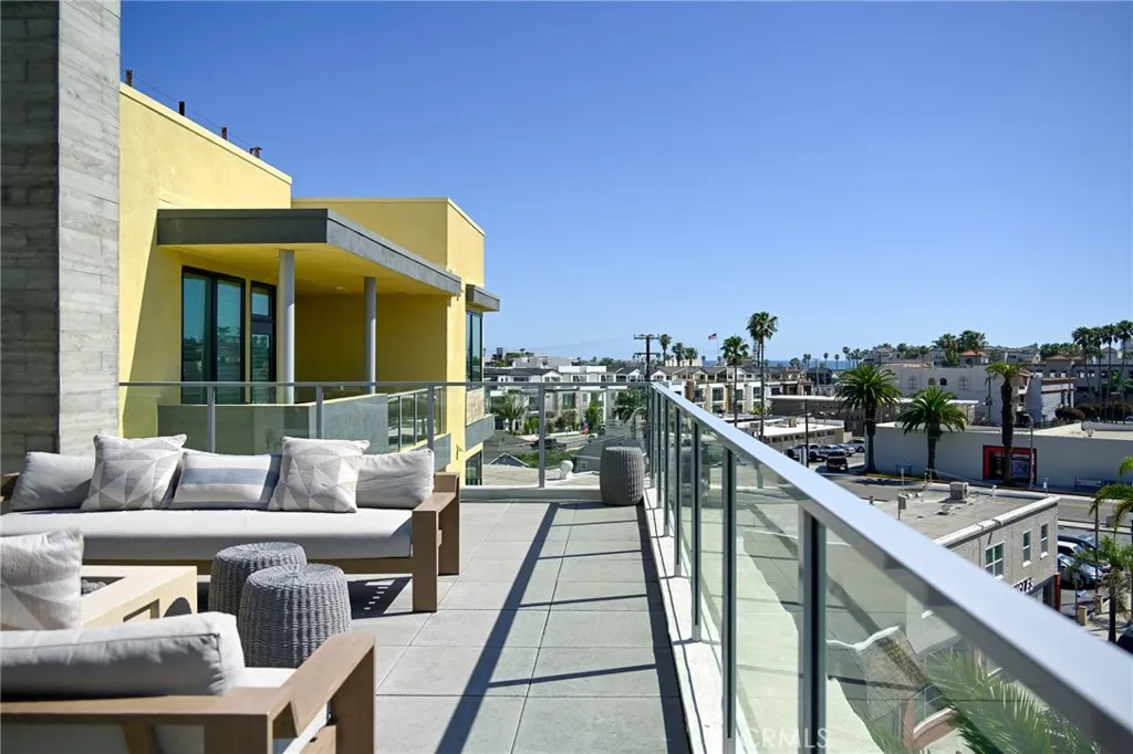 Additional image 55 of 414 Main St Unit 400, Huntington Beach, CA 92648