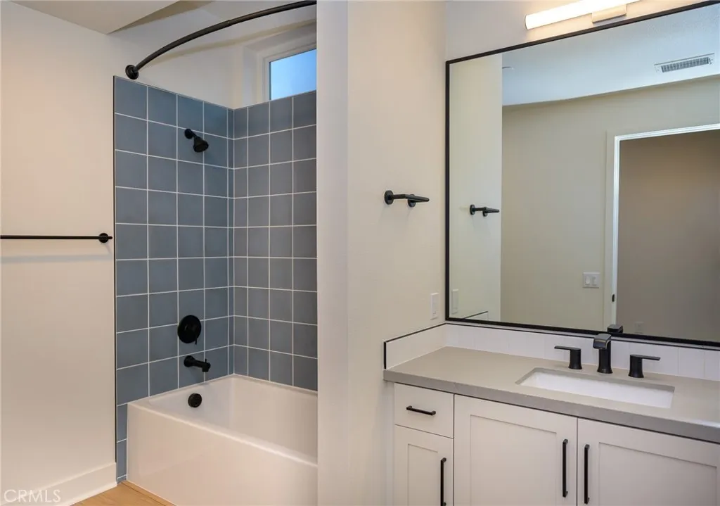 Additional image 23 of 414 Main St Unit 400, Huntington Beach, CA 92648
