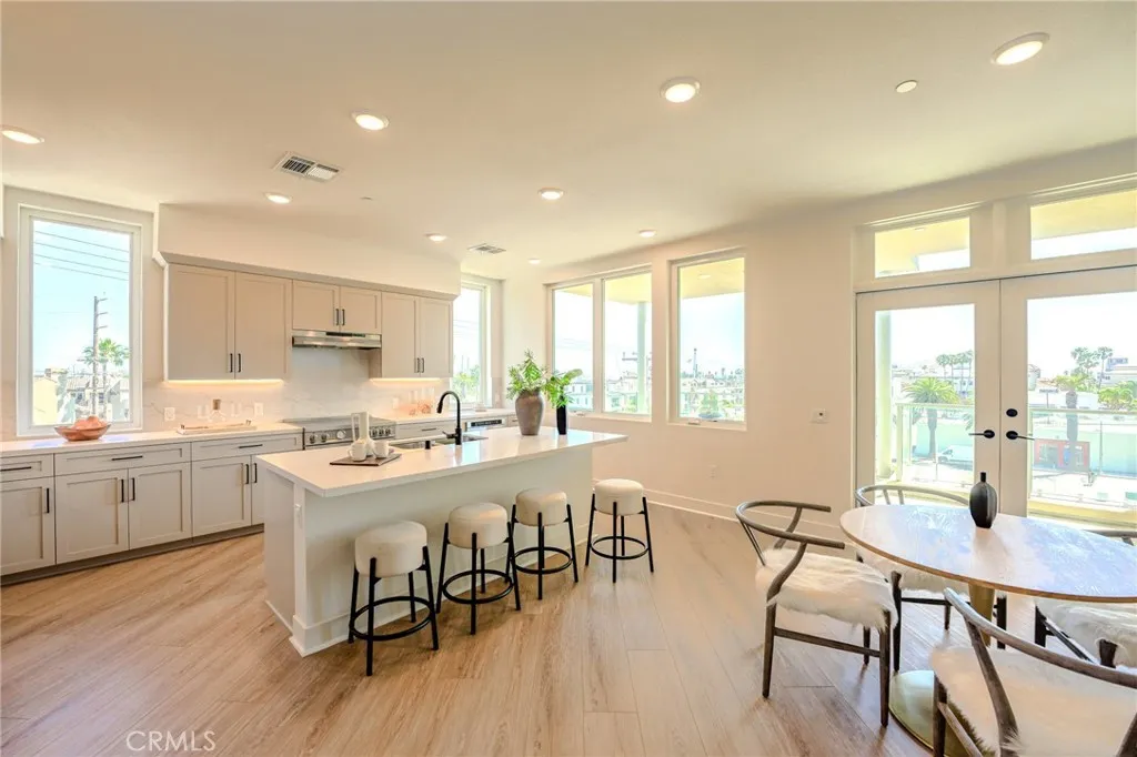 Additional image 37 of 414 Main St Unit 400, Huntington Beach, CA 92648