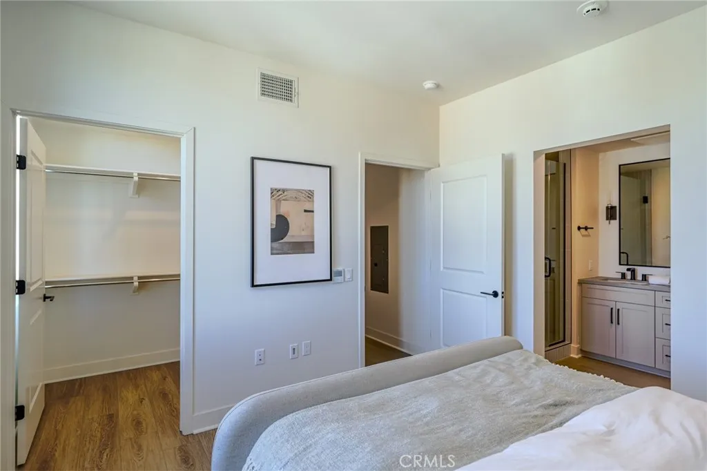 Additional image 47 of 414 Main St Unit 400, Huntington Beach, CA 92648