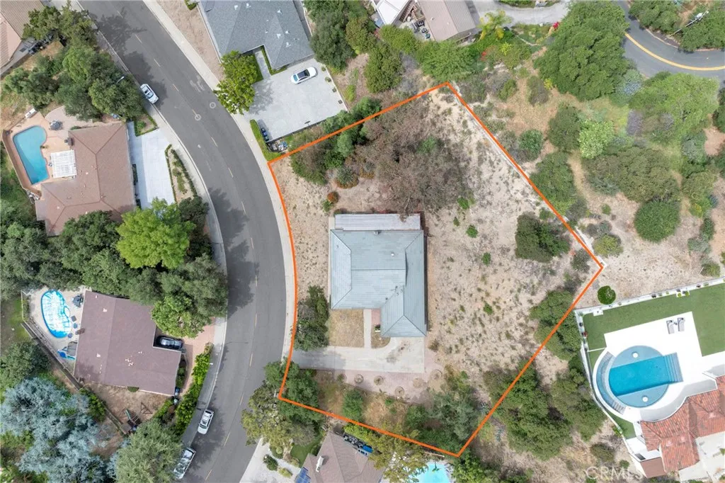 Additional image 48 of 3737 San Augustine Dr, Glendale, CA 91206