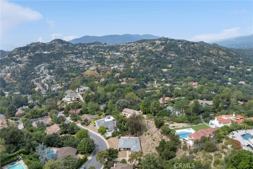 Additional image 52 of 3737 San Augustine Dr, Glendale, CA 91206