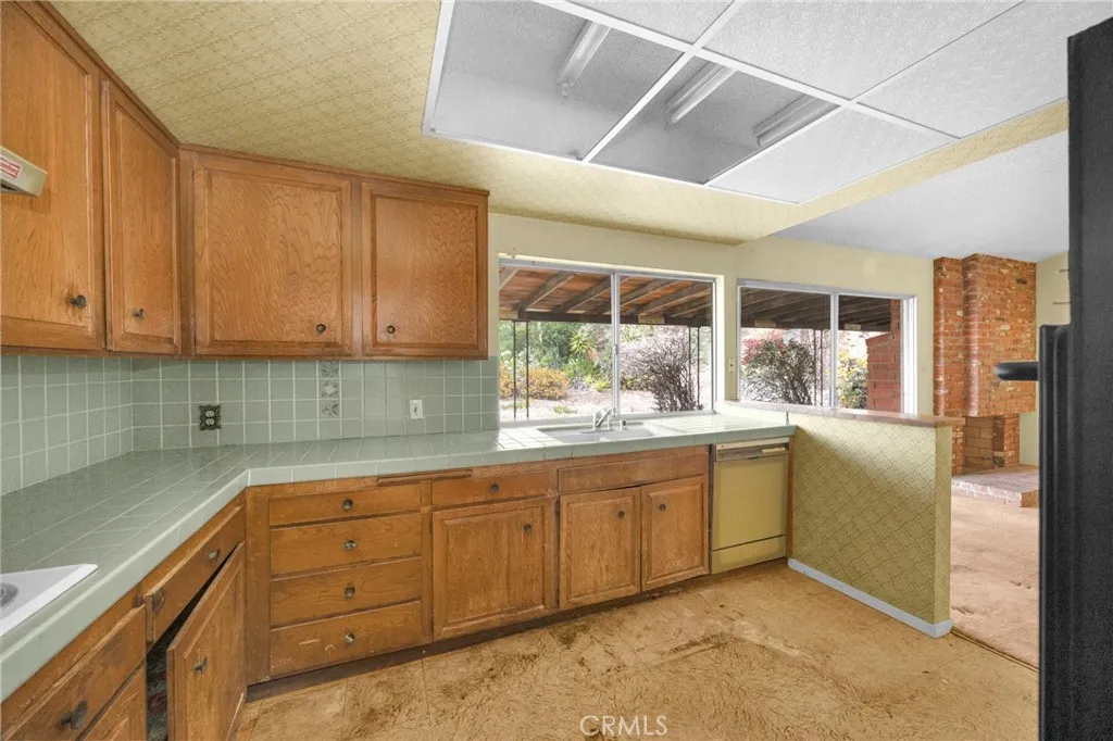 Additional image 17 of 3737 San Augustine Dr, Glendale, CA 91206