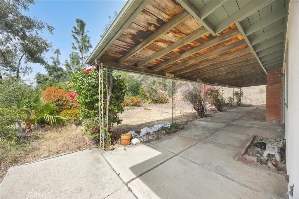 Additional image 43 of 3737 San Augustine Dr, Glendale, CA 91206