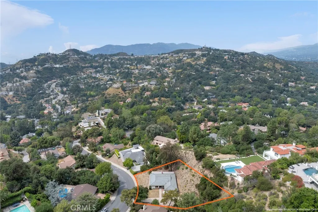 Additional image 50 of 3737 San Augustine Dr, Glendale, CA 91206