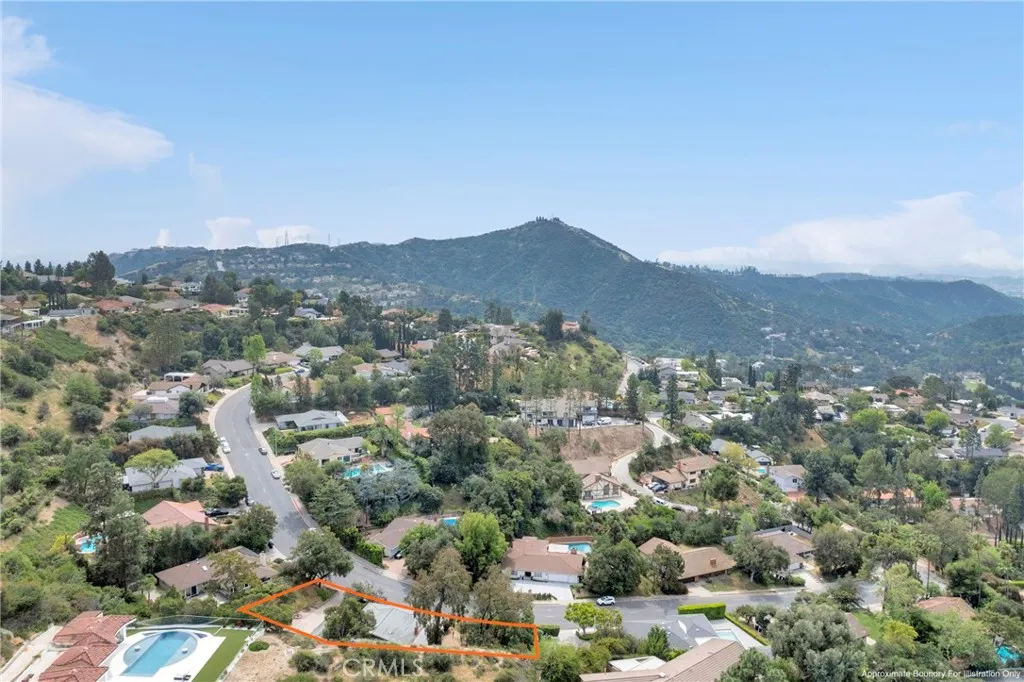 Additional image 117 of 3737 San Augustine Dr, Glendale, CA 91206