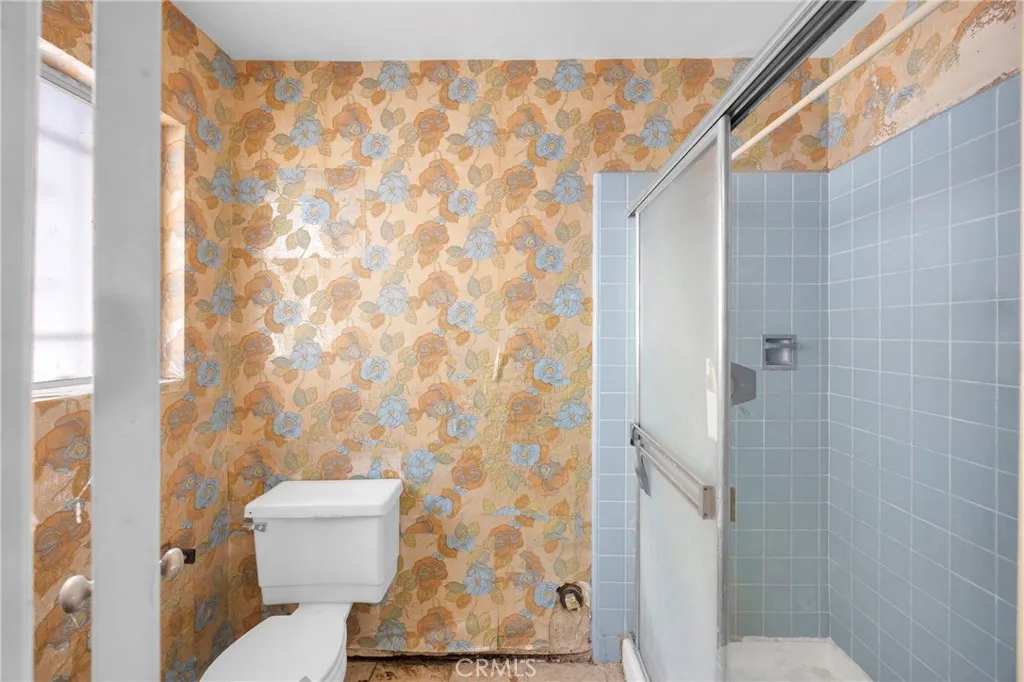 Additional image 95 of 3737 San Augustine Dr, Glendale, CA 91206